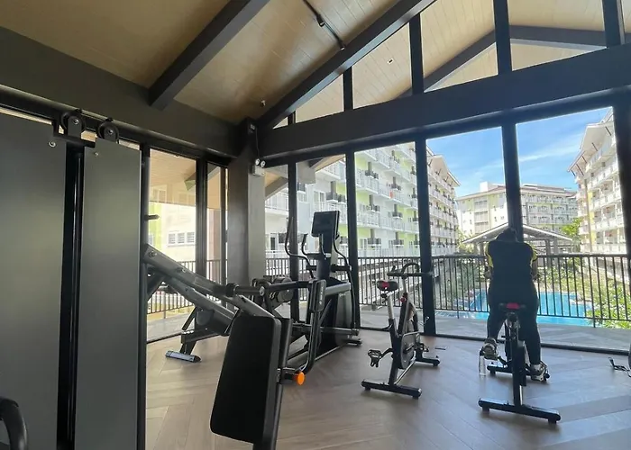 Apartment Family At The Amani Grand Residences Near Mactan Airport By A&c